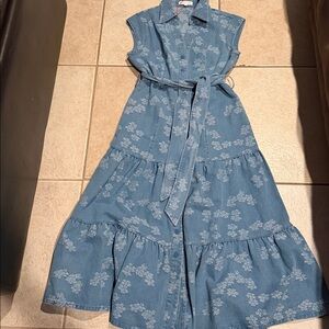 Solitaire Dress Women’s Size M Blue Denim Maxi Floral Ruffle Cottagecore NWOT